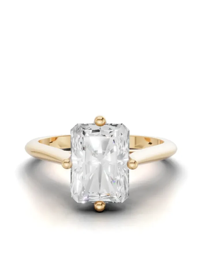 Verona Solitire Engagement Ring